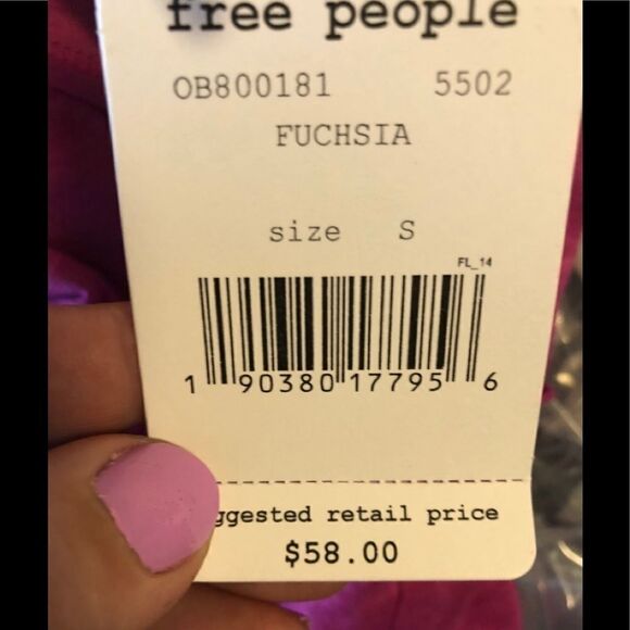 𝅺FREE people top - Picture 4 of 4